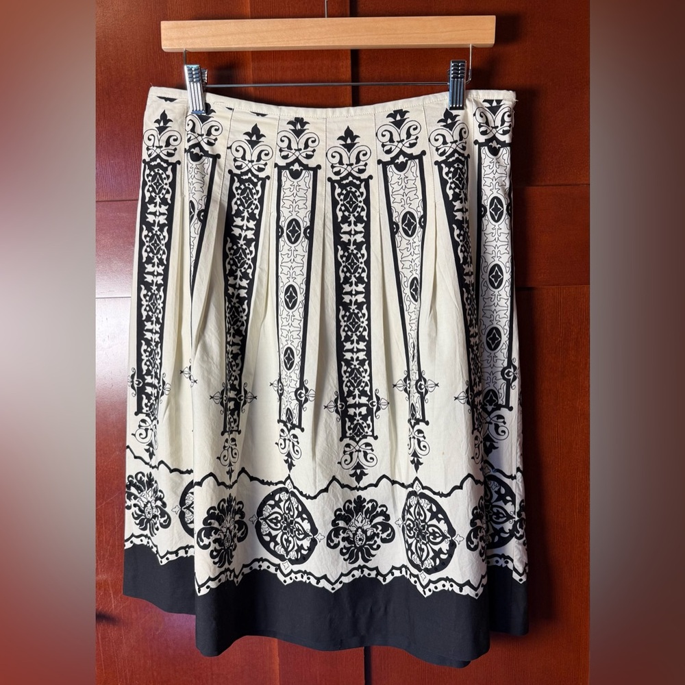 Nine West Black and Cream A-Line Skirt